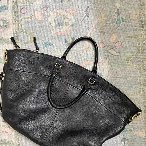 Tory Burch pebbled leather slouchy tote with crossbody strap - Picture 7 of 7
